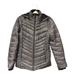 XERSION PUFFER HOODED JACKET - SIZE SMALL